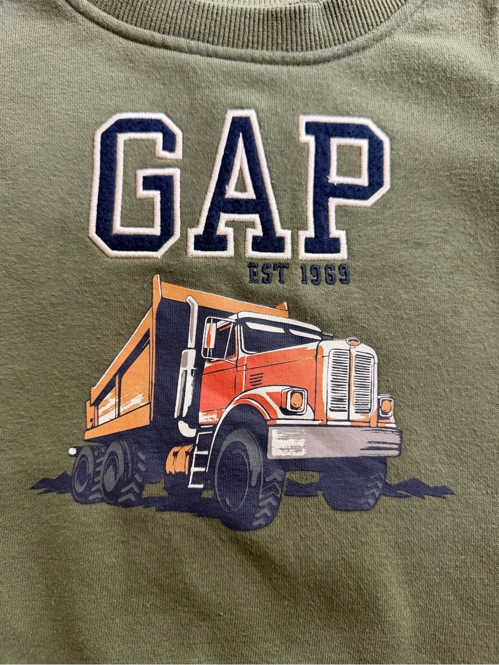 GAP Kids Toddler Boys Dump Truck Fleece Sweatshirt Olive Green 18M